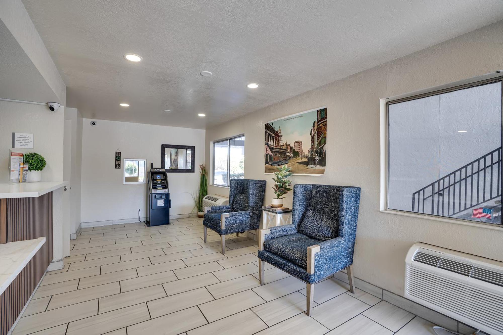 Econo Lodge Stockton Near I-5 Fairgrounds Bagian luar foto