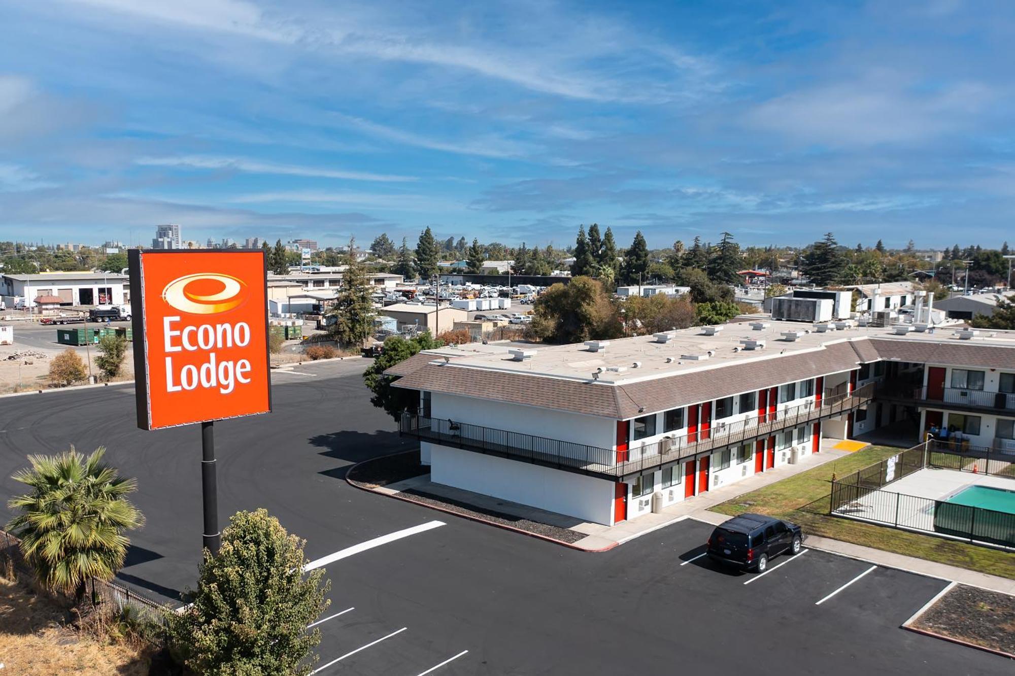 Econo Lodge Stockton Near I-5 Fairgrounds Bagian luar foto